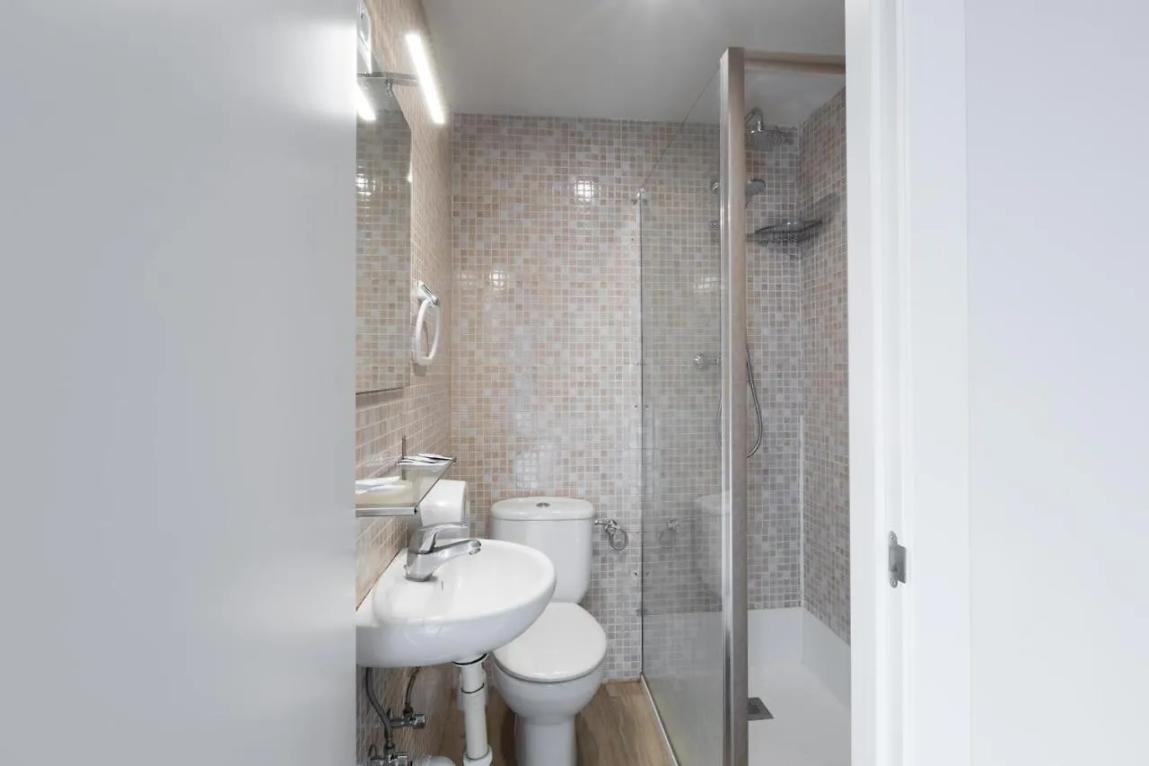 Hostal Oliveta Barcelona Guest house