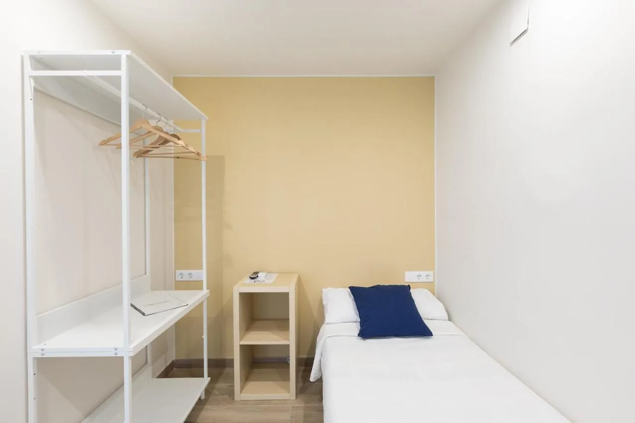 Affittacamere Hostal Oliveta Barcellona
