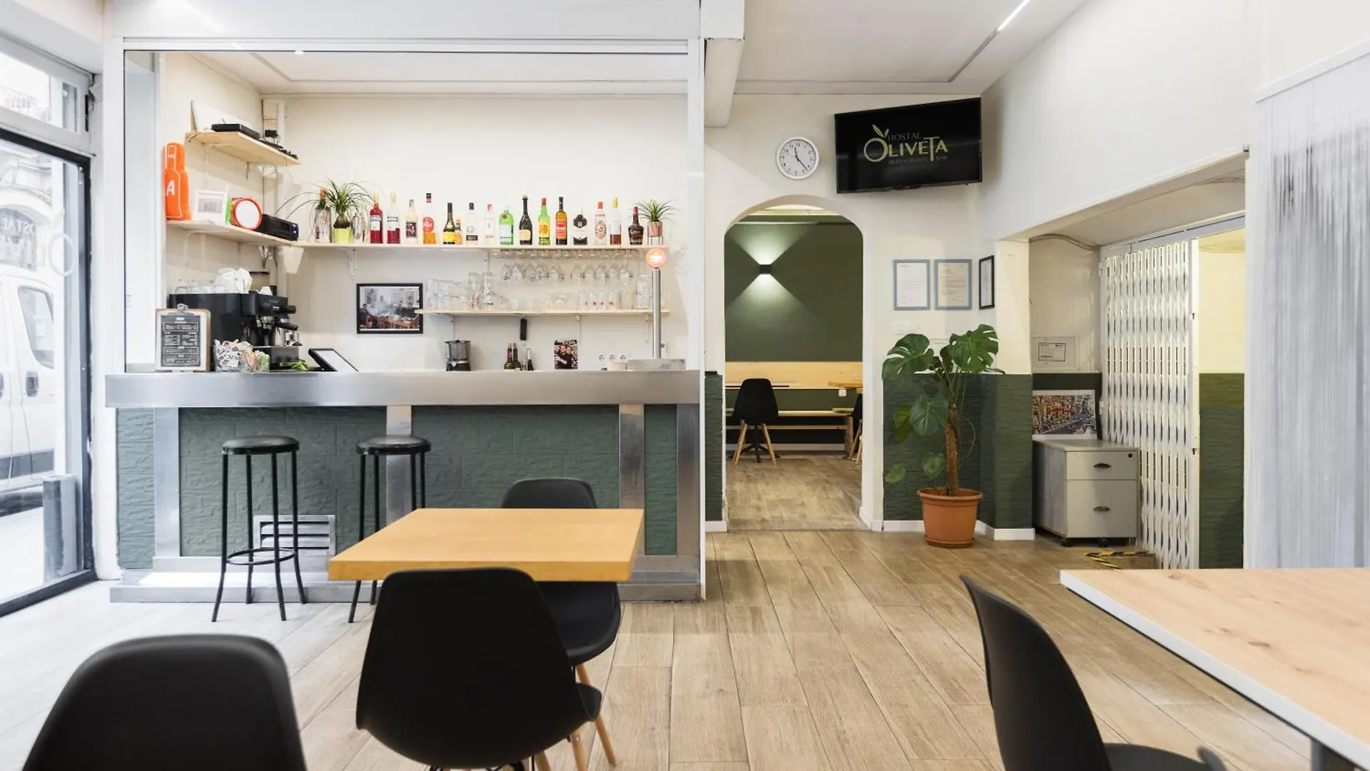 Hostal Oliveta Barcellona Spagna