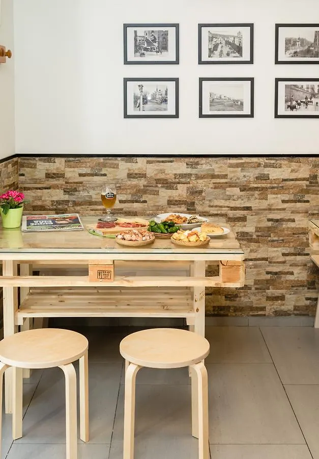Hostal Oliveta Barcellona 2*,  Spagna